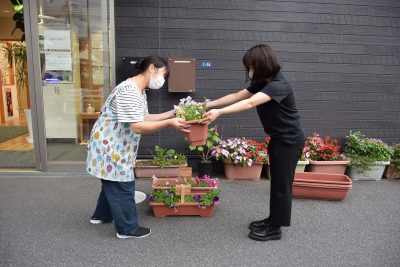 花の贈呈